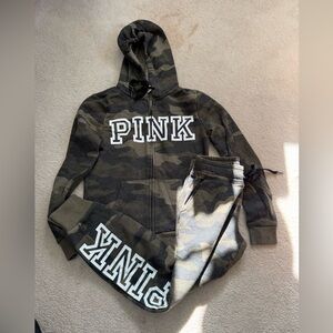 VS PINK Camo Set